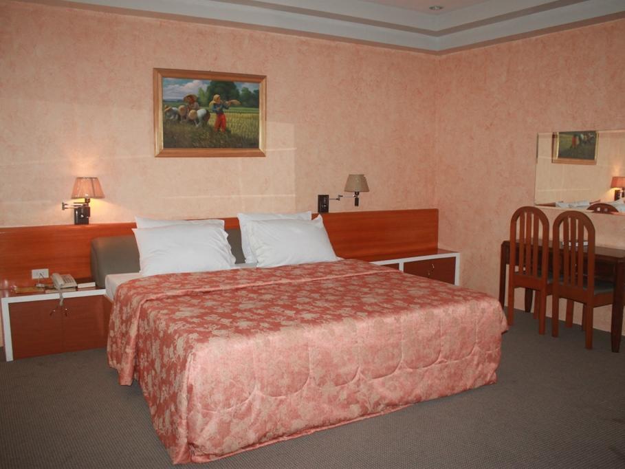 Hotel Elena Davao City Eksteriør bilde